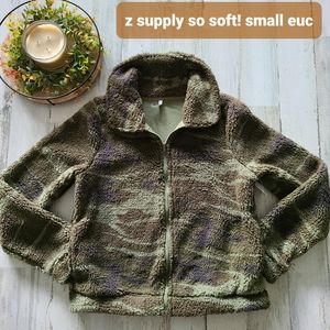 Z supply small camo sherpa